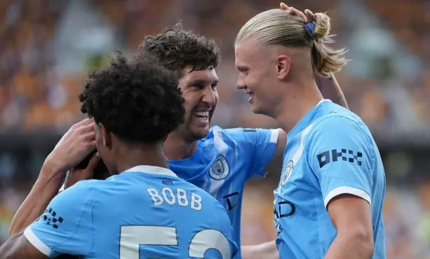 短短, 首轮比赛开