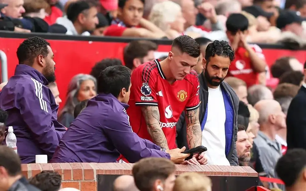 支援, 的是沃特金