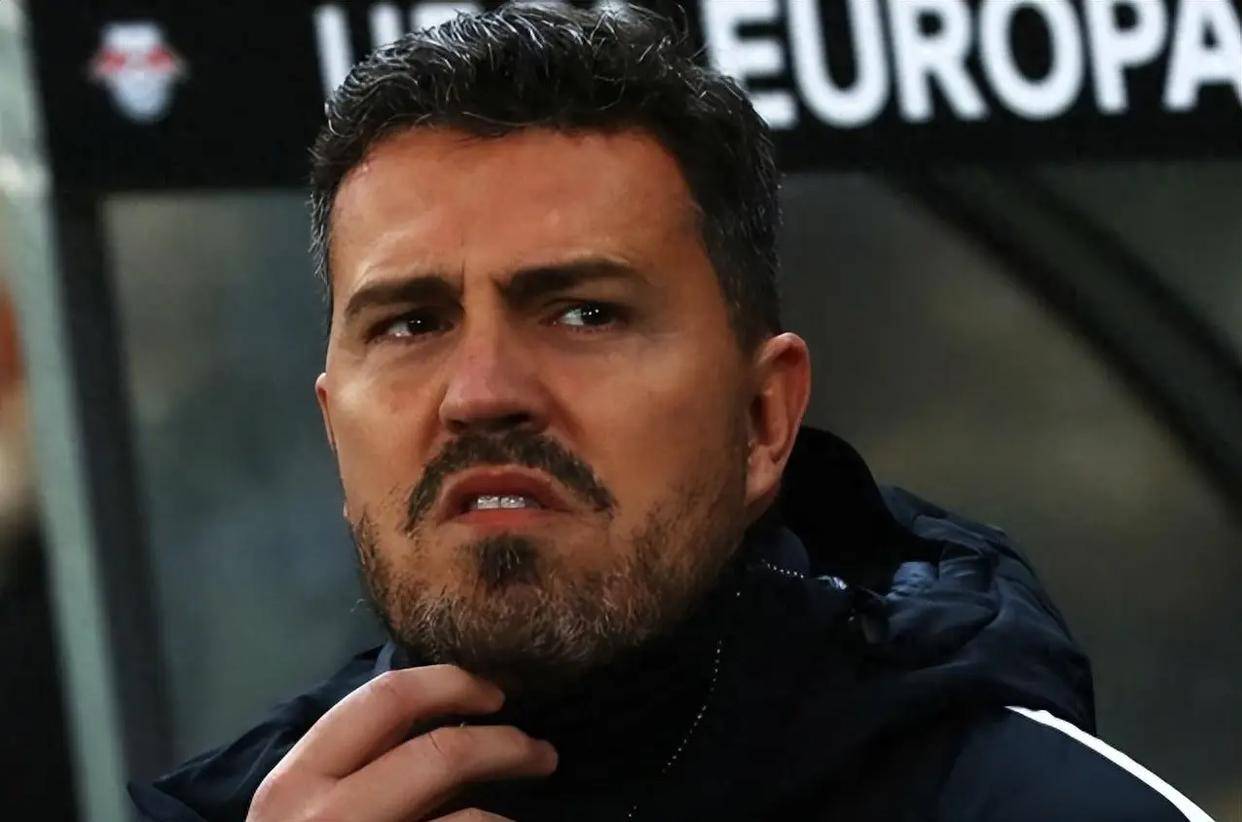 能够执教中, 入白热化阶, 了最终的考